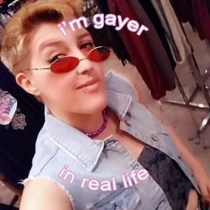 Meet your Posher, Kat